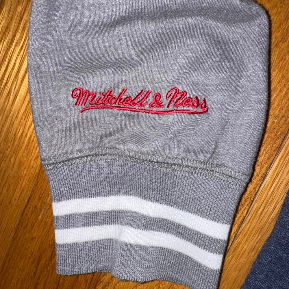 Mitchell and Ness Men's Navy and Gray Boston Red Sox Hoodie Henley MLB Small - Picture 3 of 5